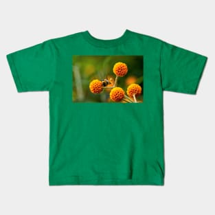 Busy bee on buddleia Kids T-Shirt